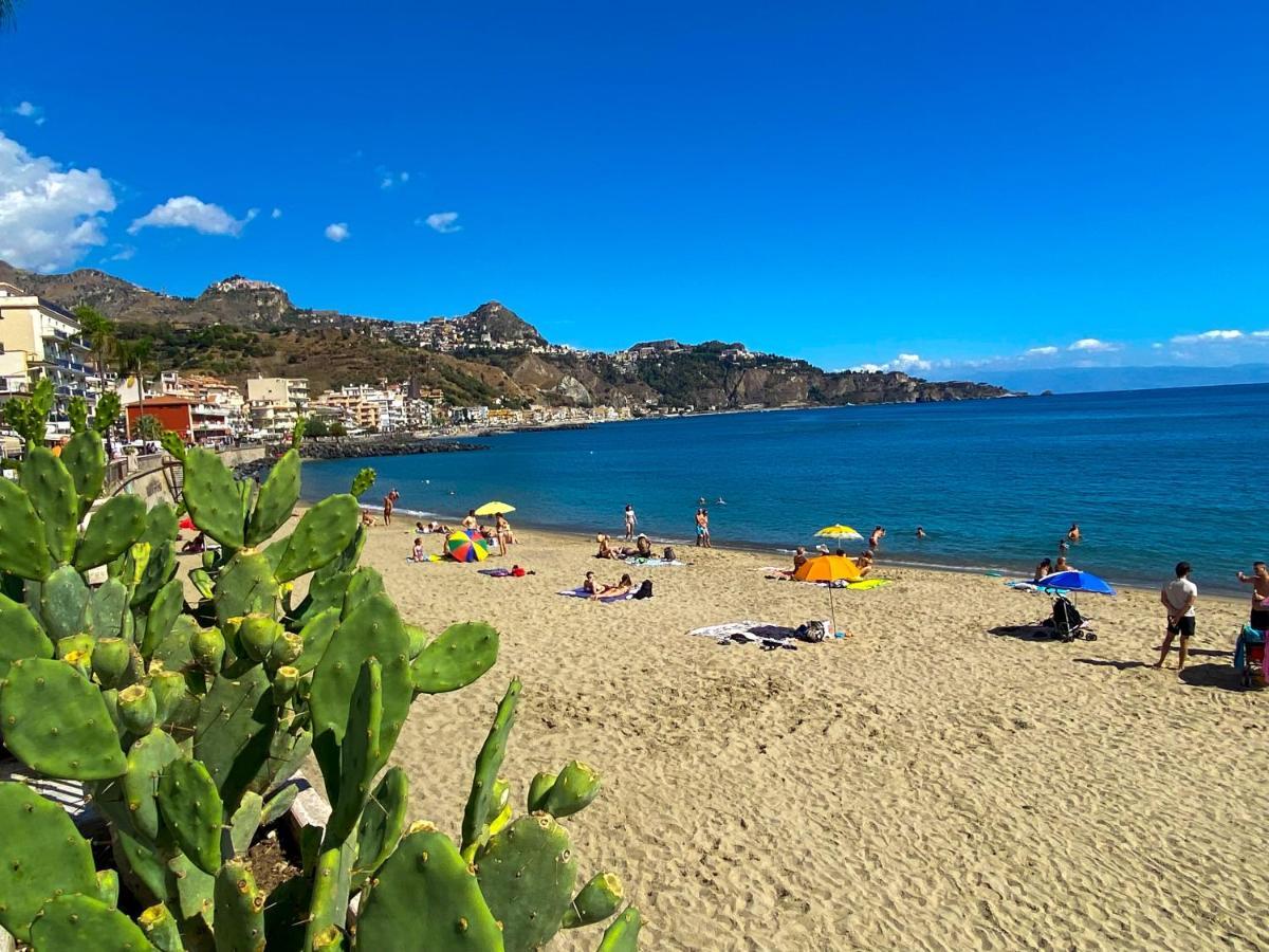 Alpha22 Apartment Giardini Naxos Eksteriør billede